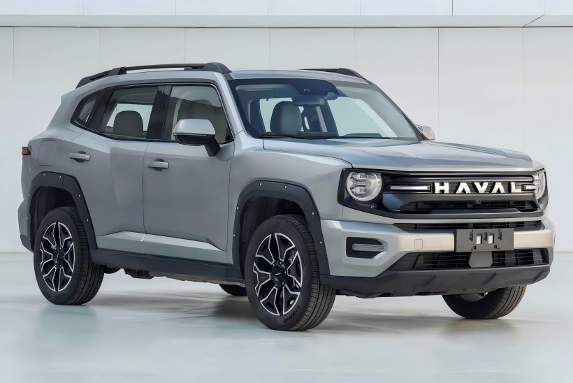 Нов дизайн на предното лице: Приложение Изображение на новата версия на Haval Dog 2 -ро поколение Hi4 версия